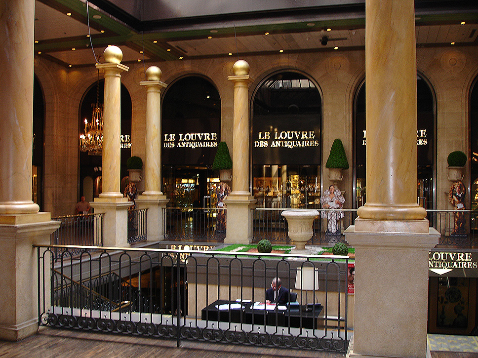 Le Louvre des Antiquaires